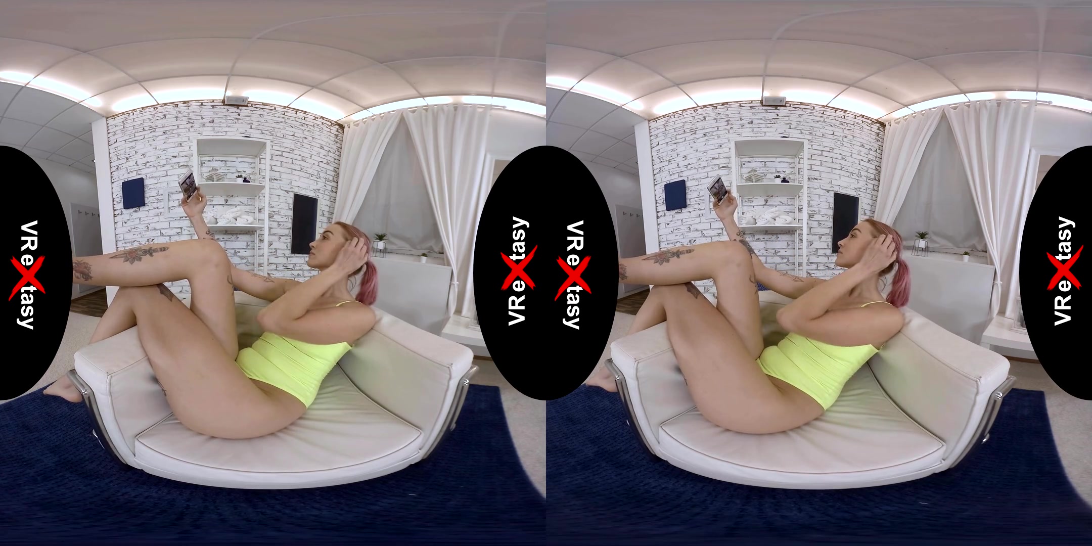 Solo for a Virtual Friend - SexLikeReal