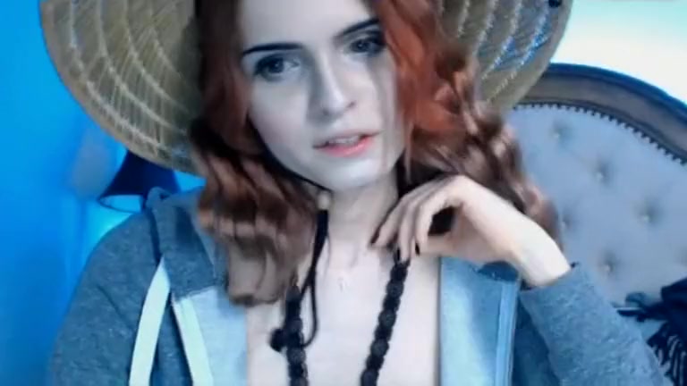 Horny Shemale Wanking Her Dick So Hard On Cam
