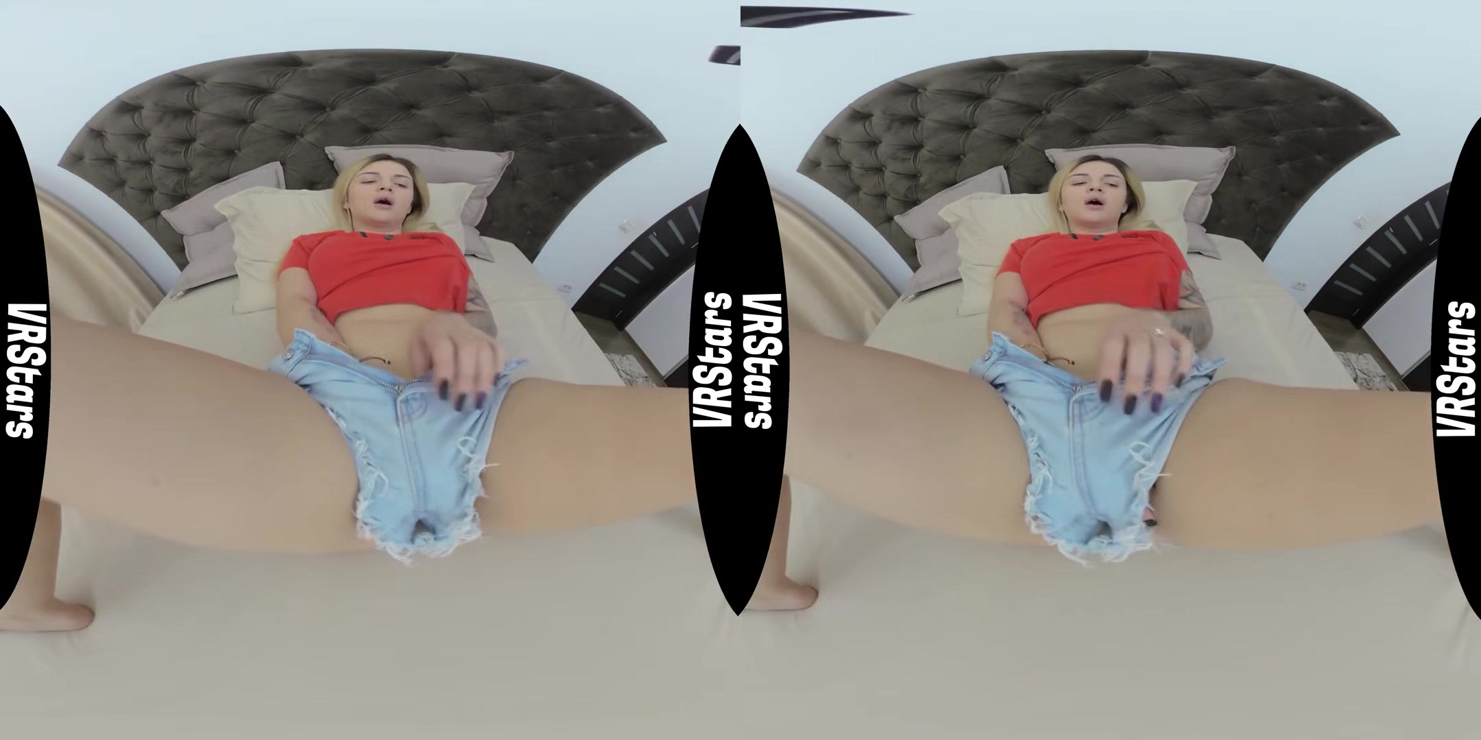 Dripping Wet Pussy Orgasm To Beautiful Squirting - Blonde Solo Model Toying Squirting