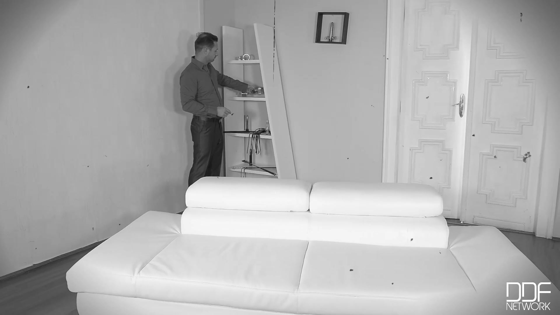 Hipster Double Penetration - Subby Fucked in The Ass By Two - PornWorld