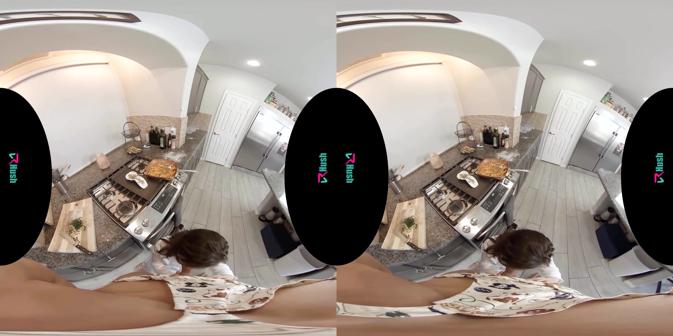 I Told You Not To Cook Anymore! - Sexy Virtual Girlfriend in the Kitchen
