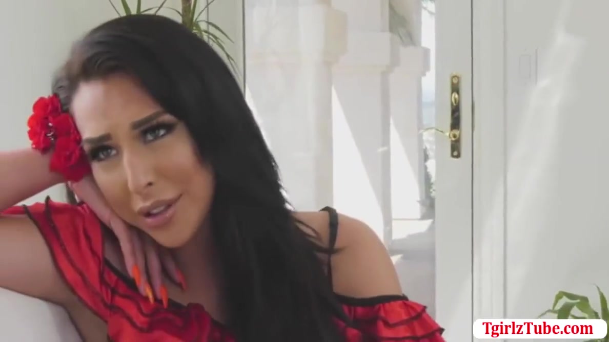 Latina Tbabe Loves Getting Anal By A Big Cock - Chanel Santini