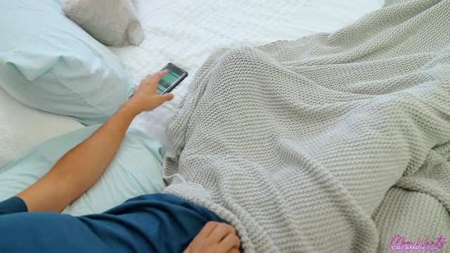My Stepmom Really Cares - S3:E4 - Momlover