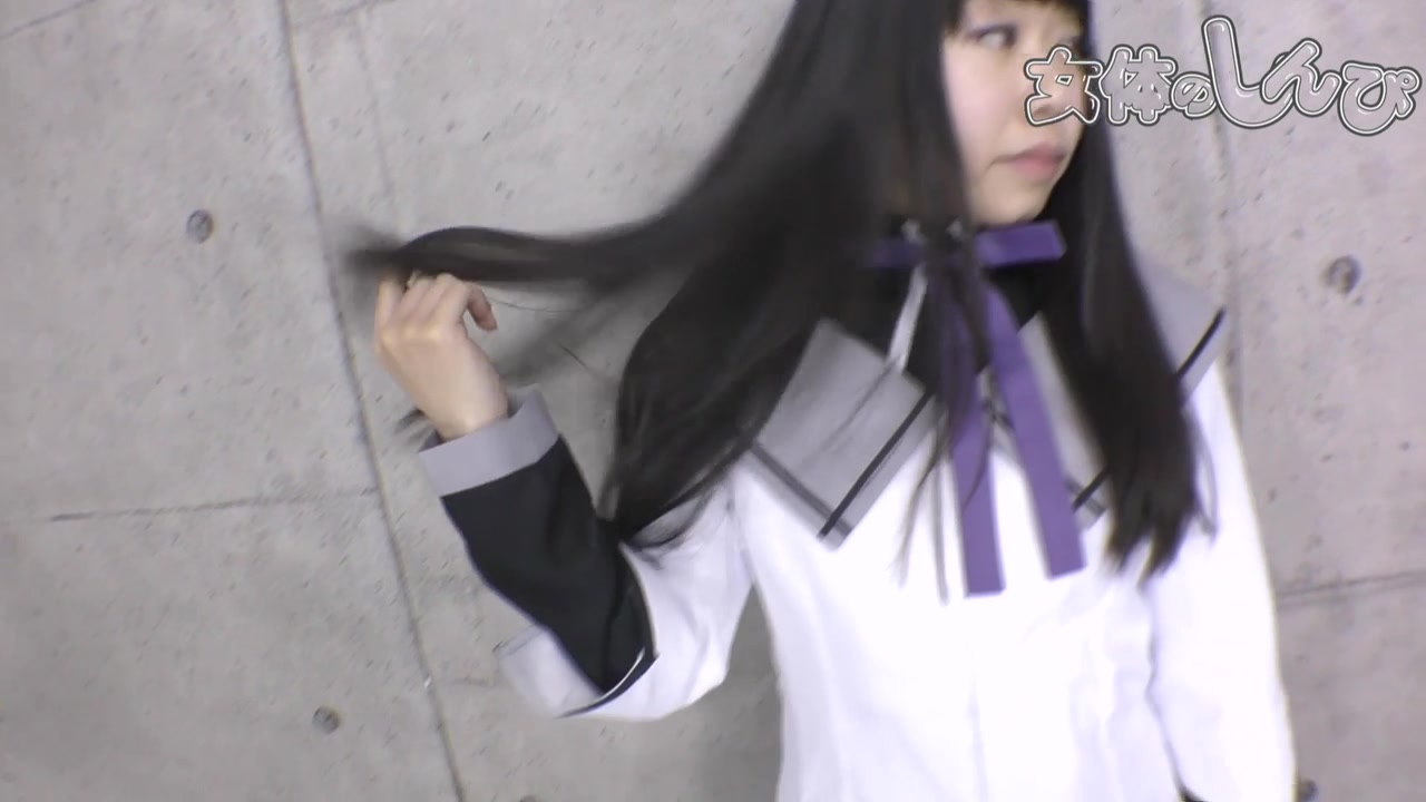 The woman who answers instructions in a deadpan - Fetish Japanese Video