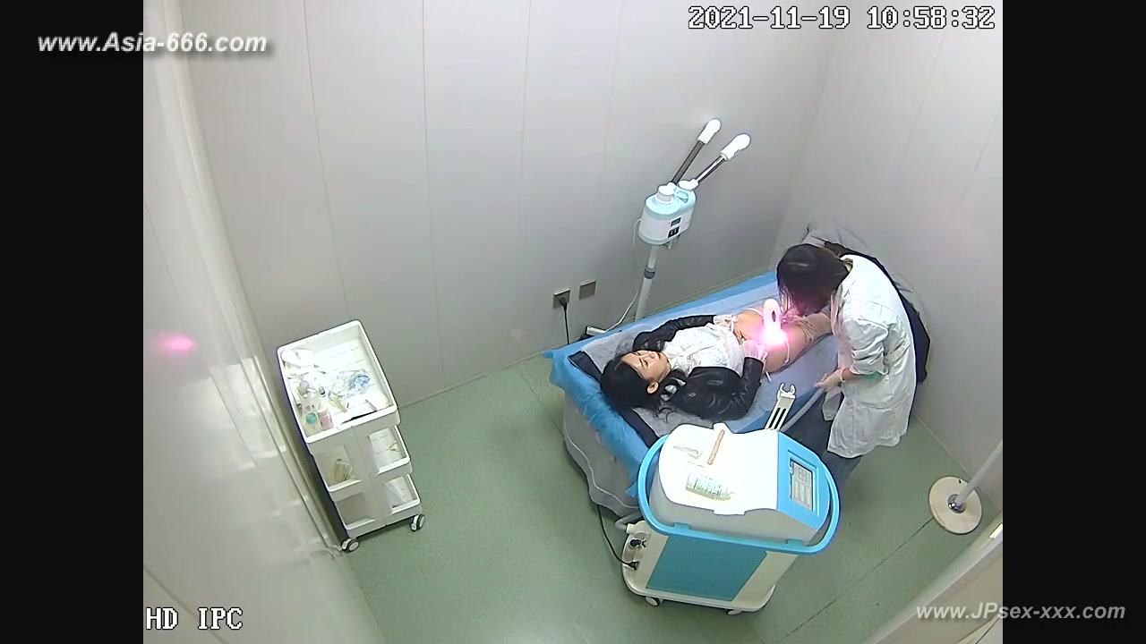 Peeping Hospital patient.21