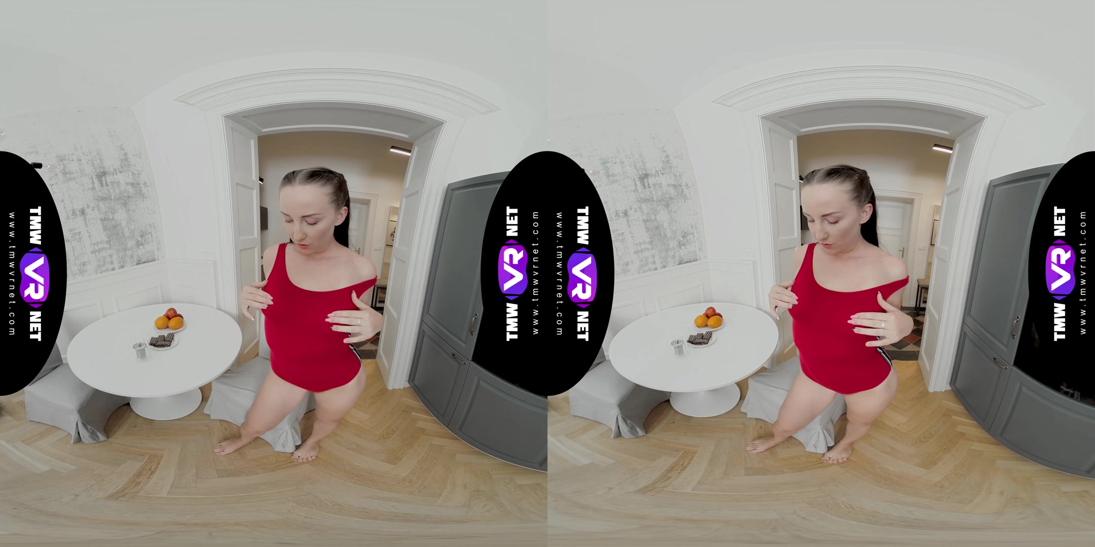 Brunette Orgasms After A Dance - TmwVRNet