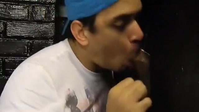 SHARING MY GLORYHOLE WITH ONE MORE ILLUSTRIOUS SUCKER