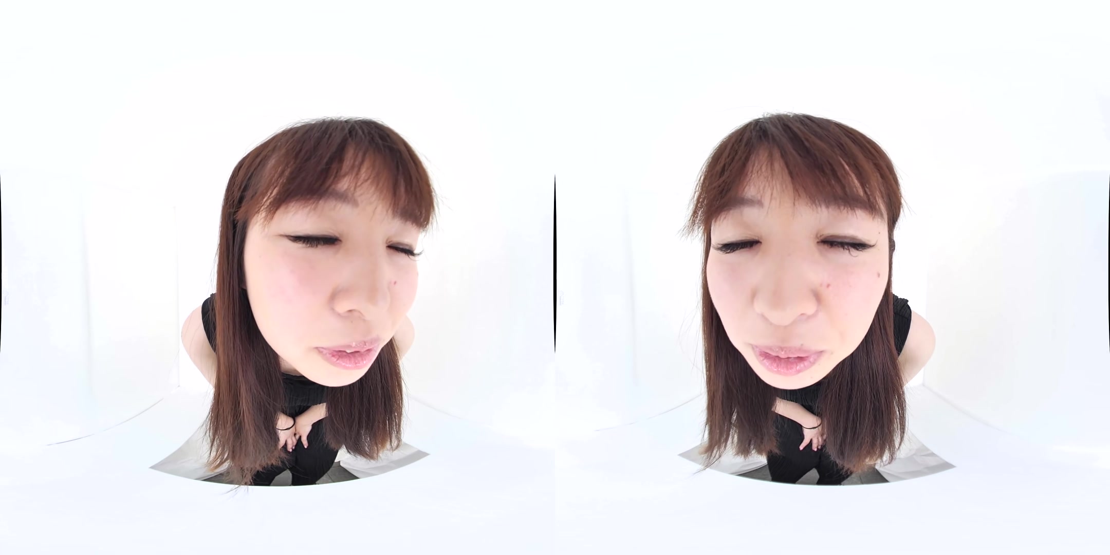 Amateur Kissing VR: Will You Show the Camera How you Kiss? - SodCreate