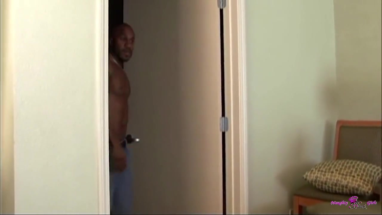 Sara Jay In Milf Landlord Welcomes The Two Black Men Into The Building With A Threesome