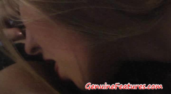 girl and milf:first lesbian experience