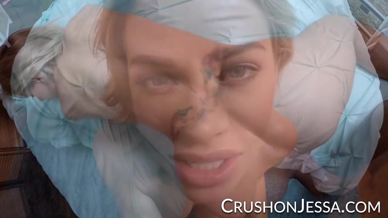 Glamourous blonde Jessa Rhodes POV fucking & sucking