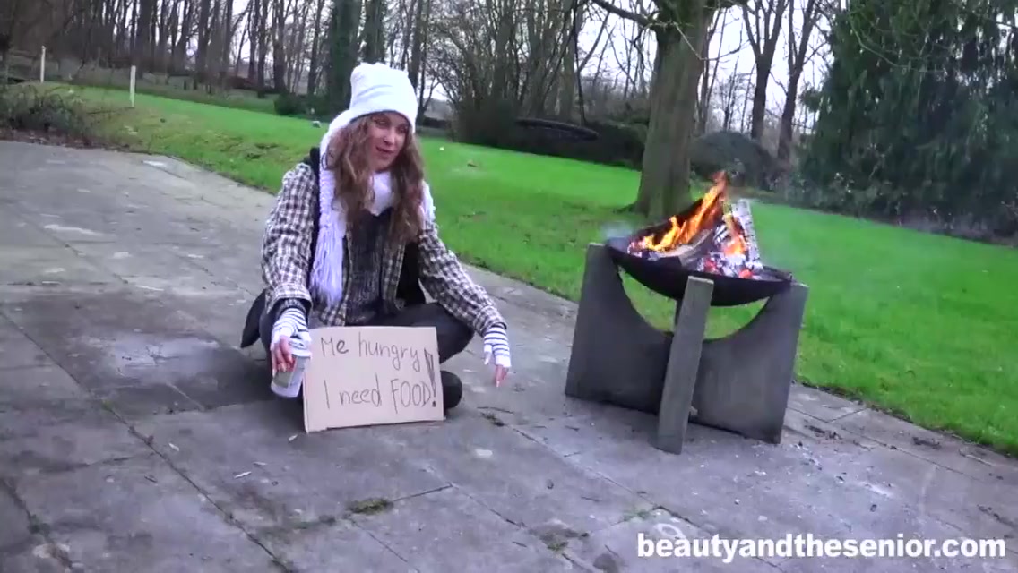 Homeless Girl Begging For Old Cock 10 Min