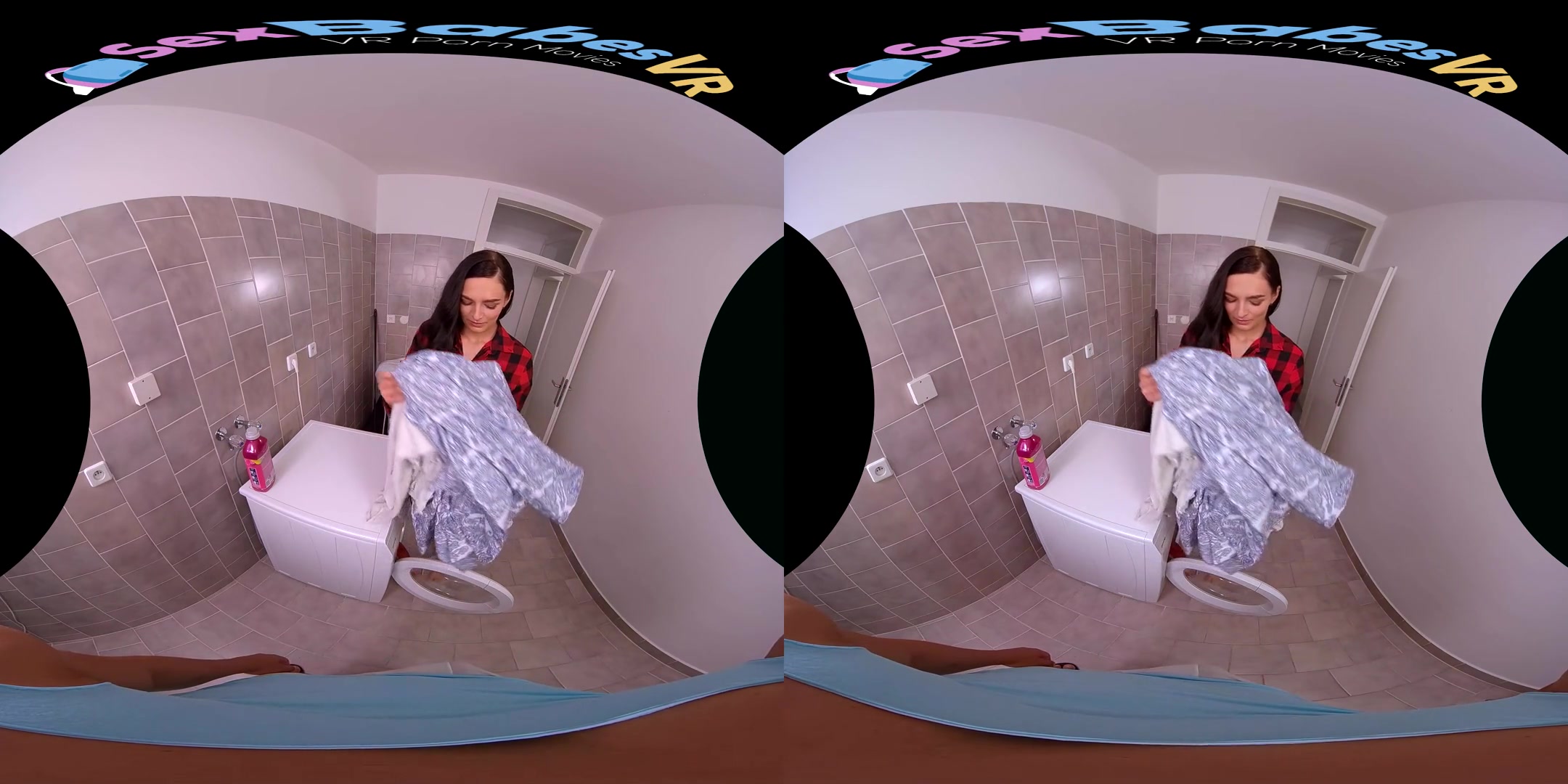 Lee Anne in Bubbling Desire - SexBabesVR