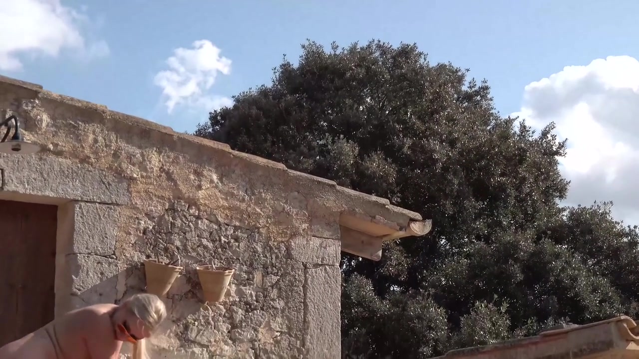 Pierced Blonde Milf Enjoys Outdoor 3some After Yoga