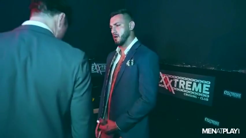 Cruising Au Club X With Drew Dixon
