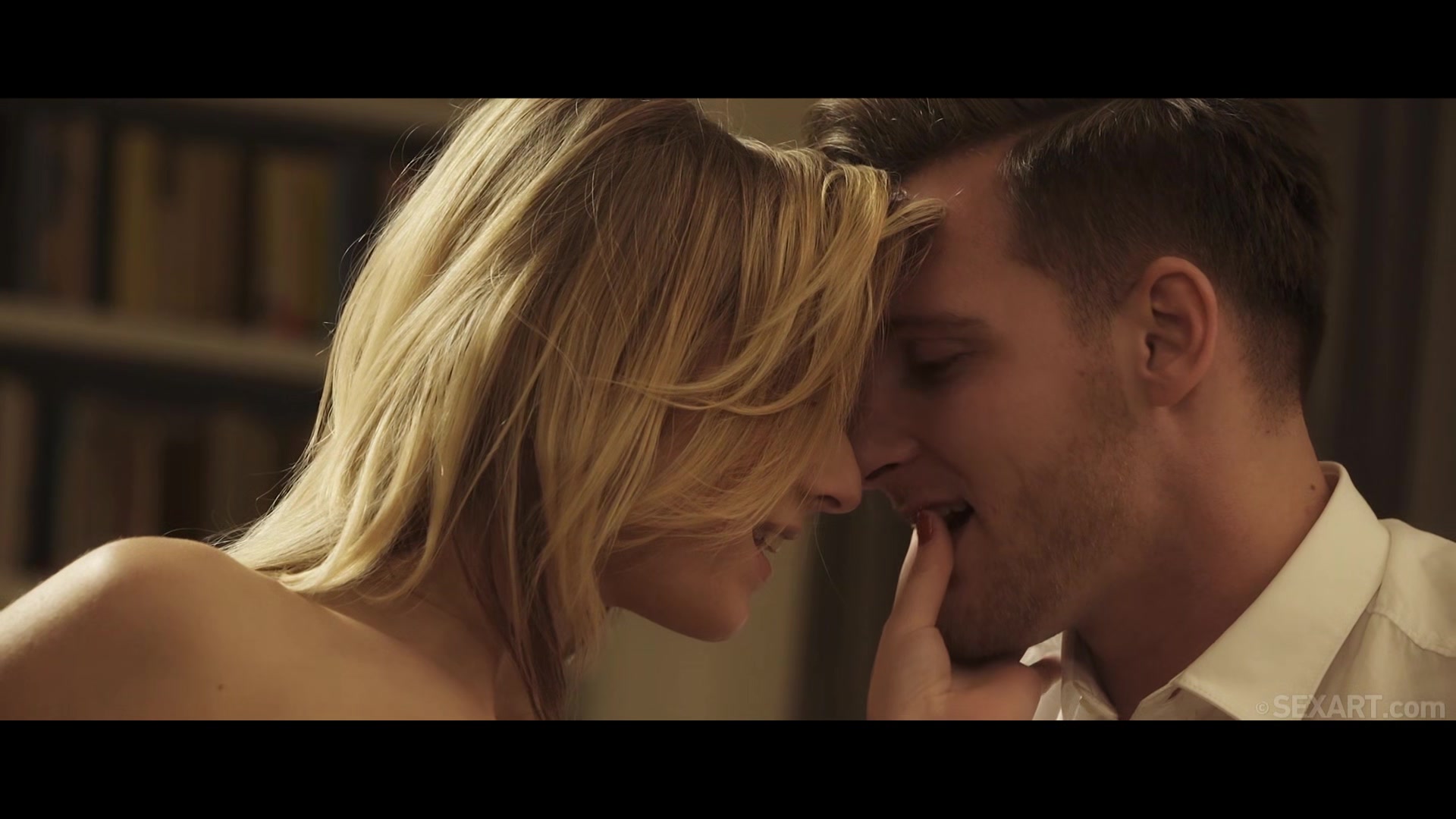 Pianist - Aria Logan & Matt Ice - SexArt