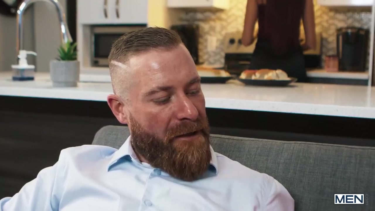 Maverick Sun - Swallowing Semen