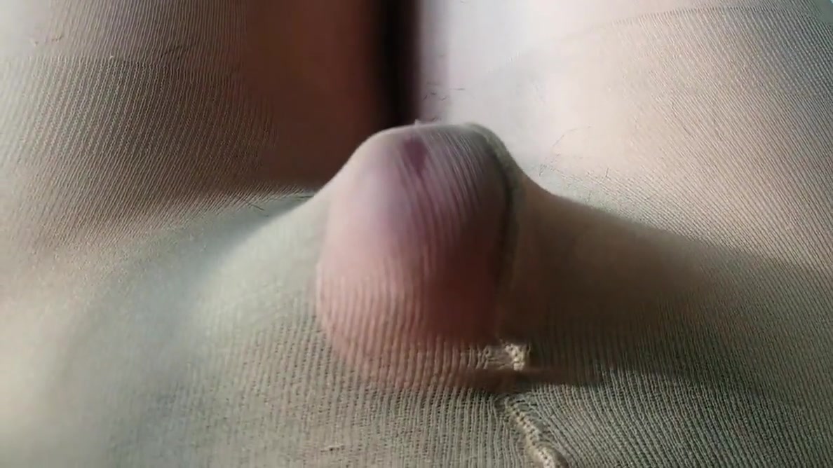 Pantyhose Cumming 24