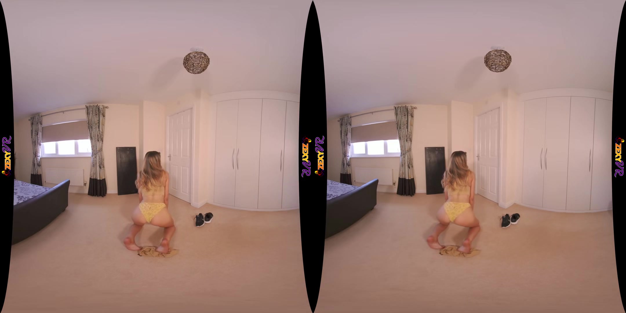 Watch Me Workout - Slim and Sexy Amateur Striptease