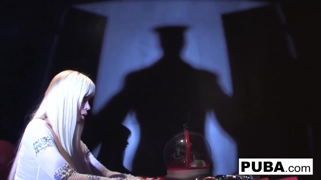 Nikita Von James - Russian Kosmonaut Gets A Gag Order From Her General