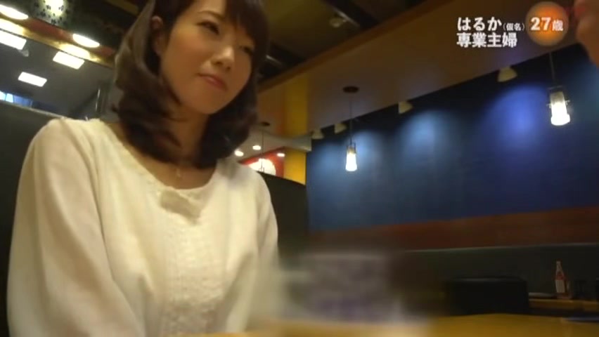 250430奥さんが不倫して膣奥に発射される345