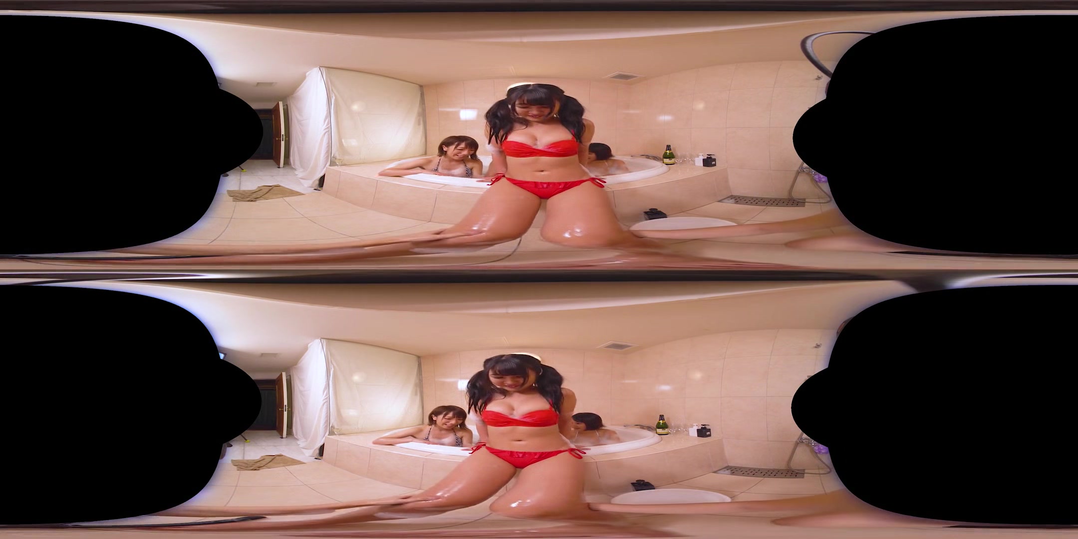 VR Gravure Idols Association Vol. 2: Bath Party - Japanese Teen Lesbian Group Bath Tease