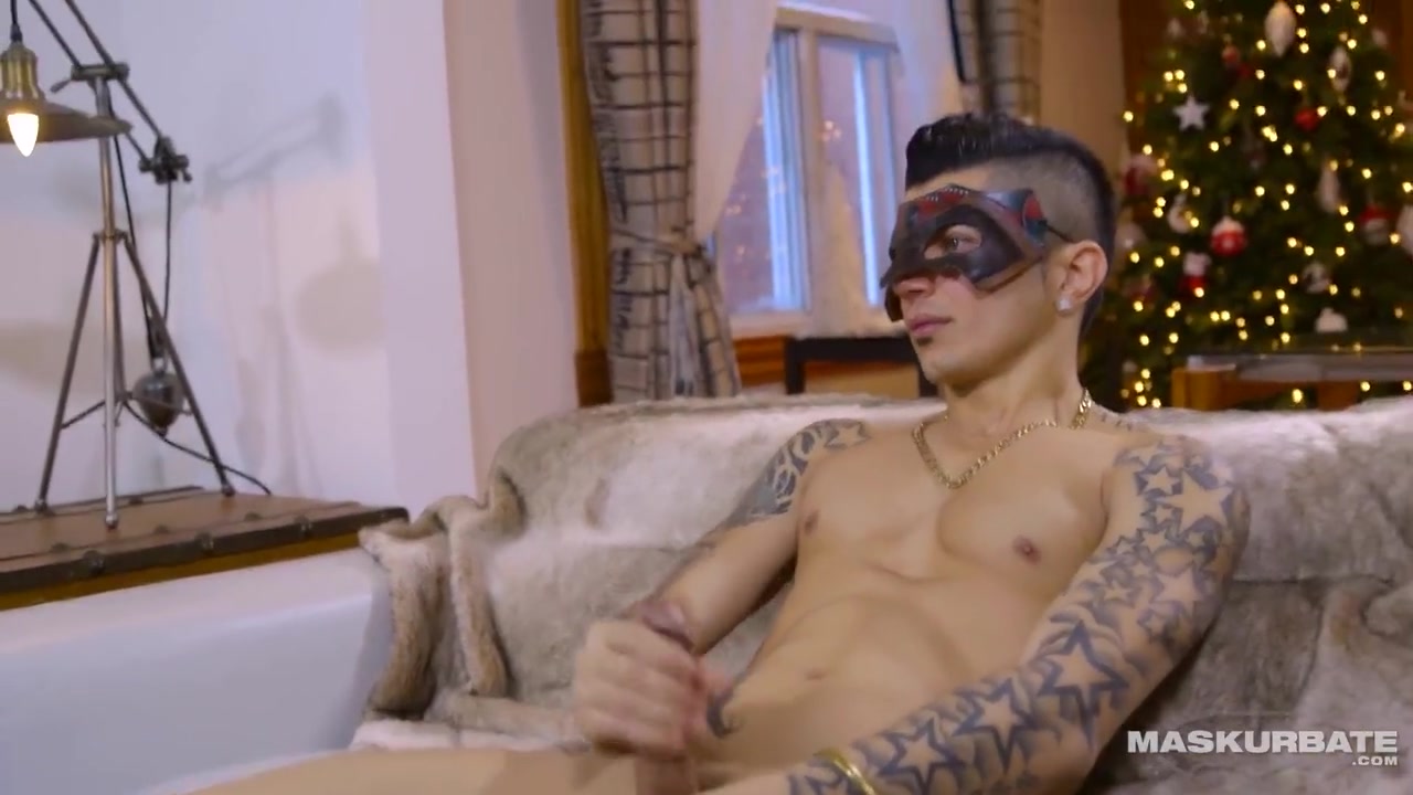 San Bass - Tatted Latino Muscle Worshipped N Blown - Pascal