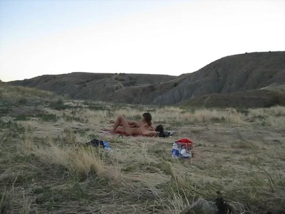 Outdoor fuck against pretty background