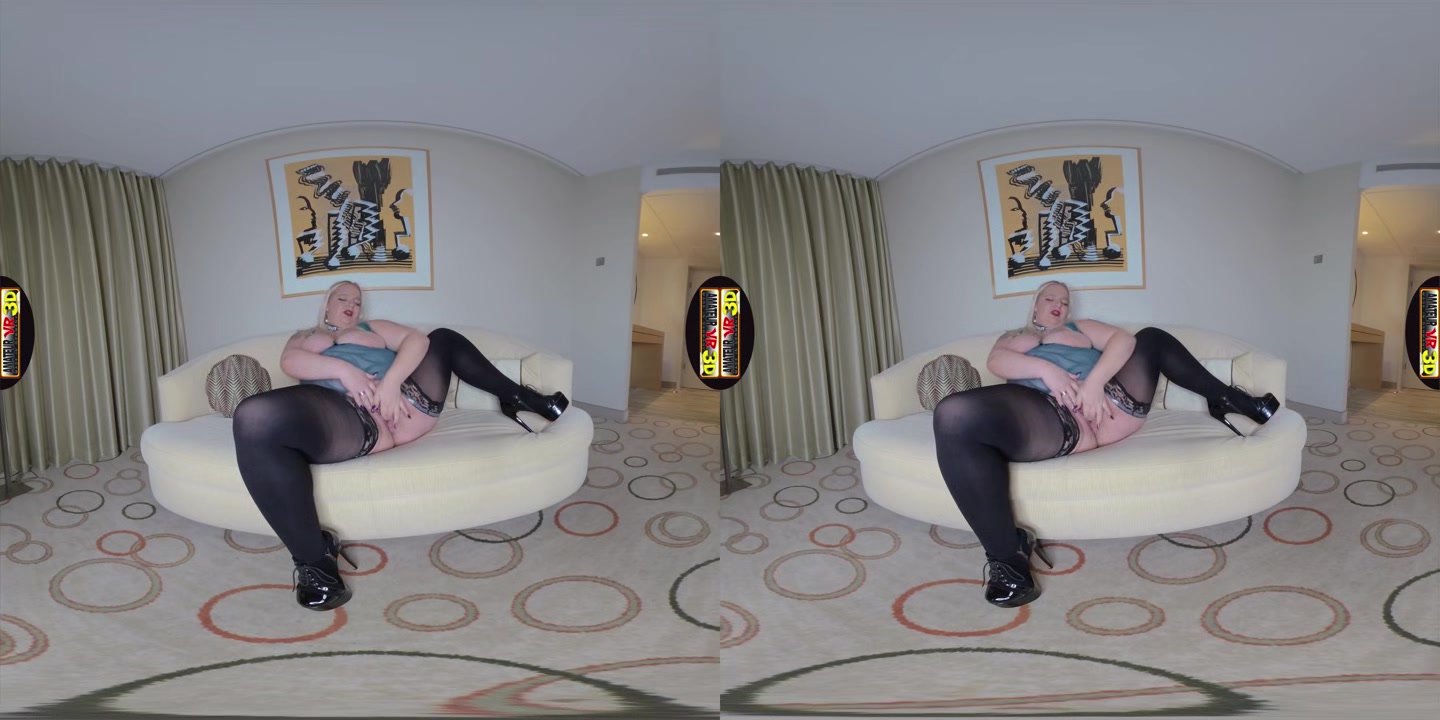 Lucy - Ass And Snatch In Full Action - AmateurVR3D