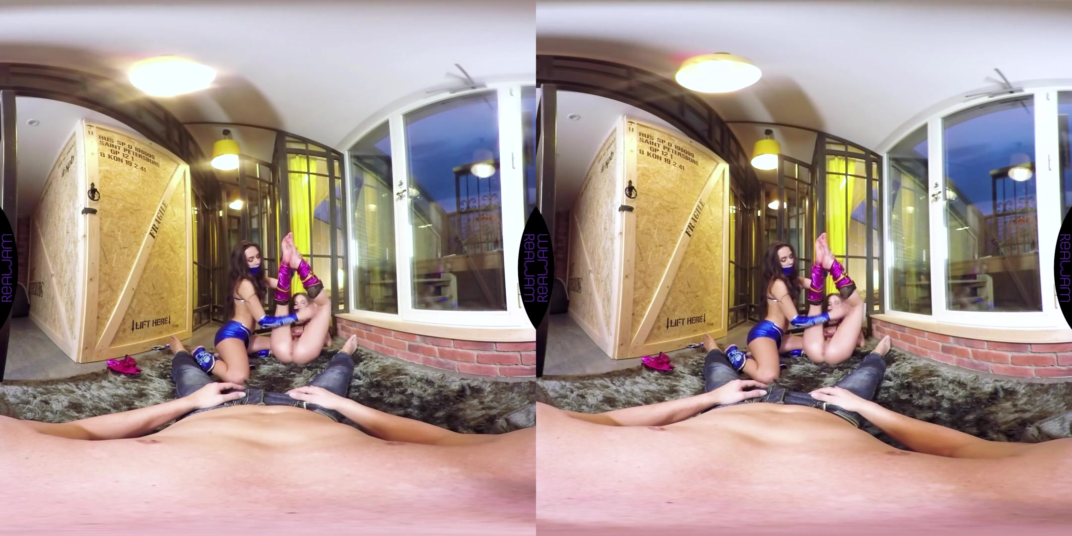 Kerry Cherry & Lita Phoenix in Mileena vs Kitana: The Hottest Fight - RealJamVR