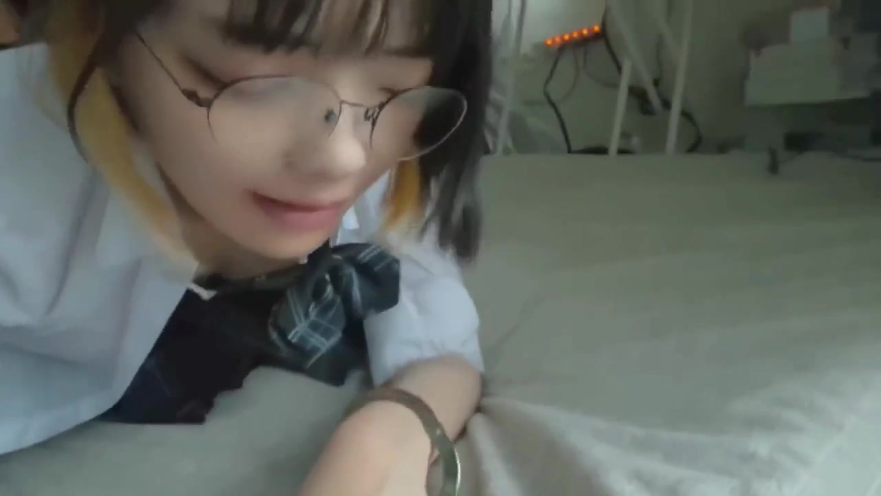 Asian Angel 13700