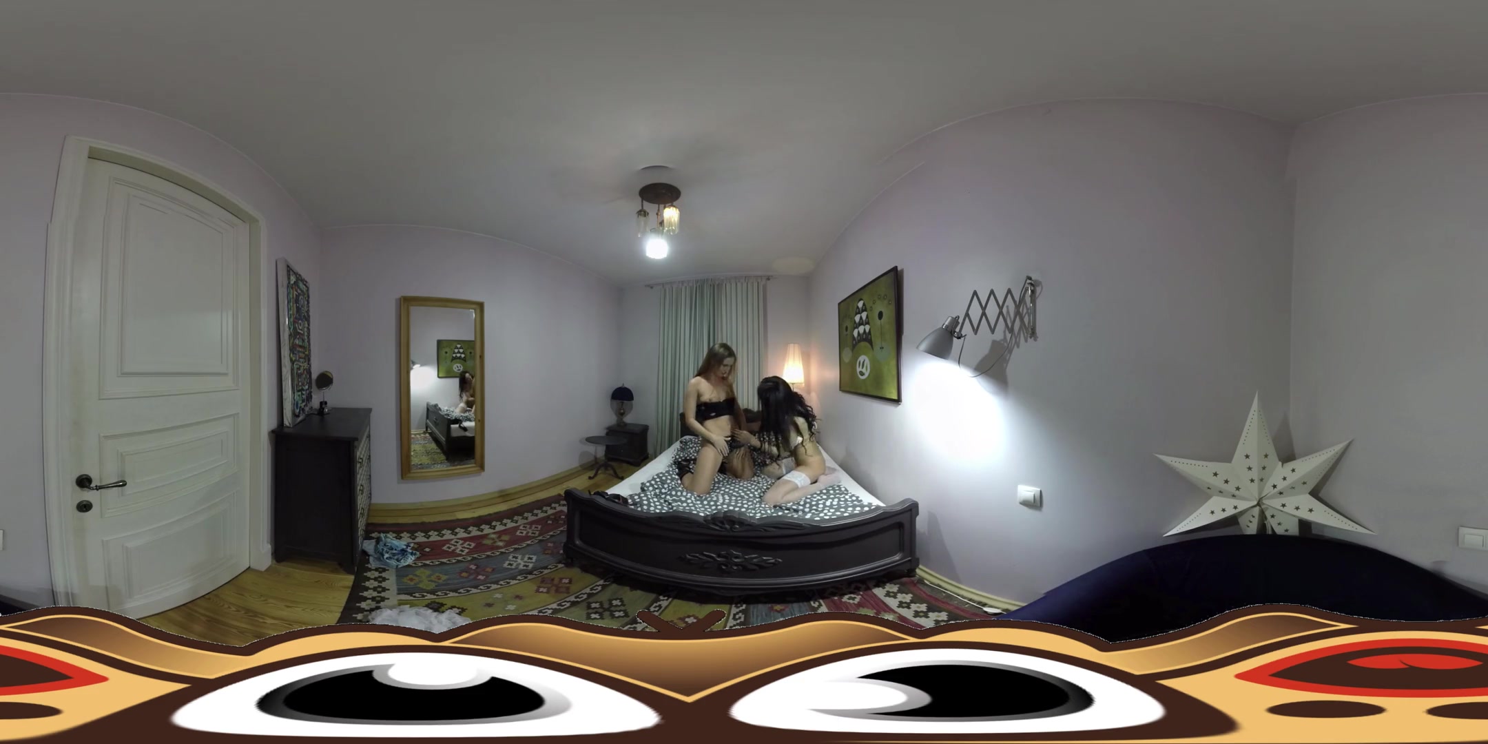 Sexy Lesbian Photo Session with a Happy Ending - VirtualPorn360