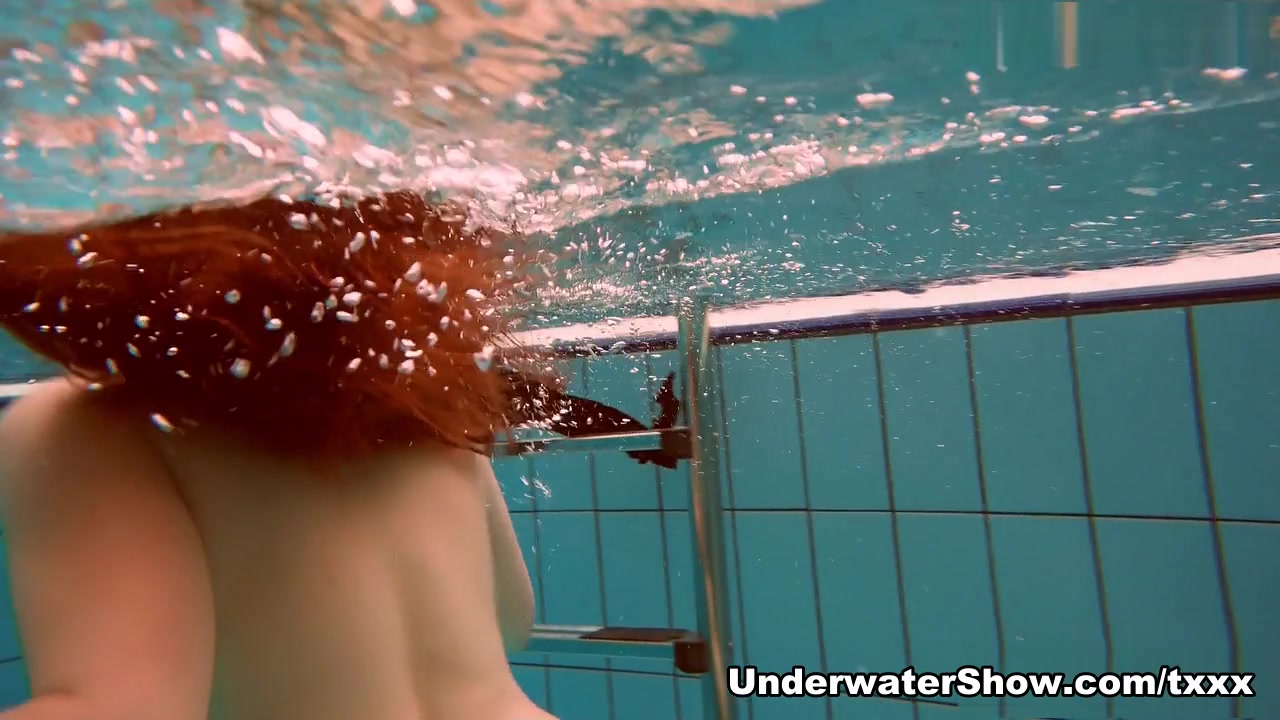 UnderwaterShow Video: Vesta
