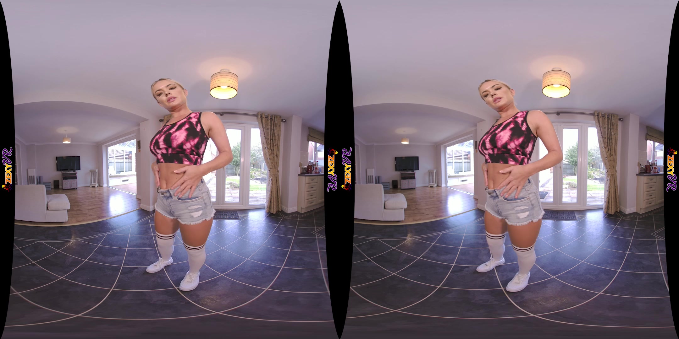 I Hope You Like featuring Louise - ZexyVR