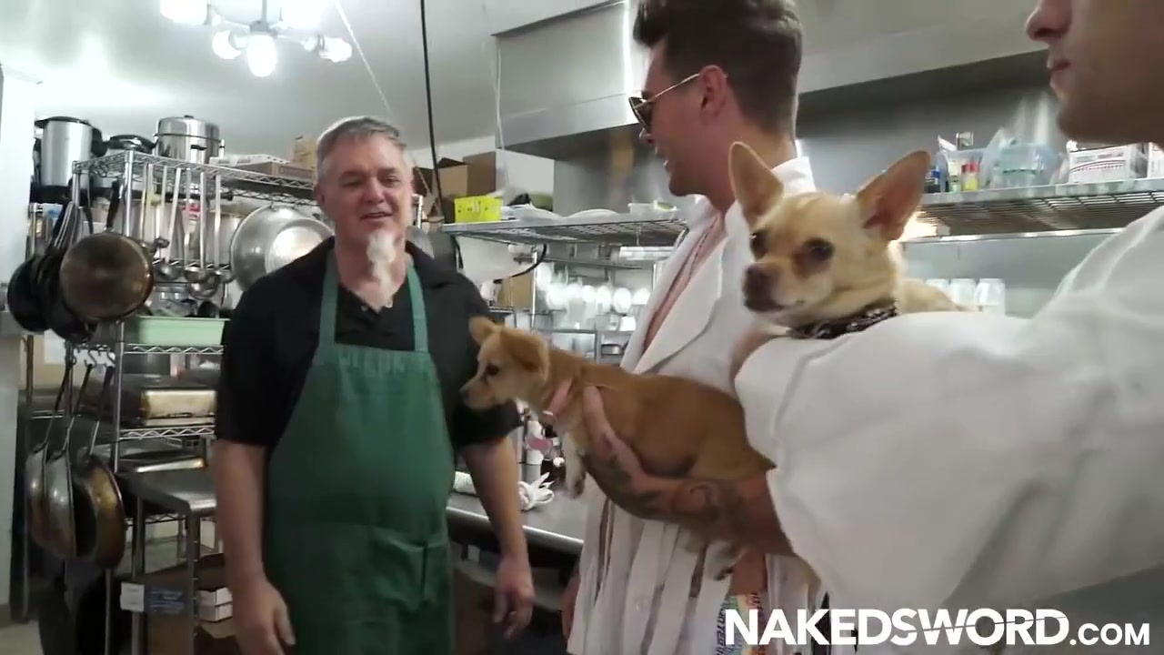 Kitchen Hook Up - Josh Moore And Dakota Payne