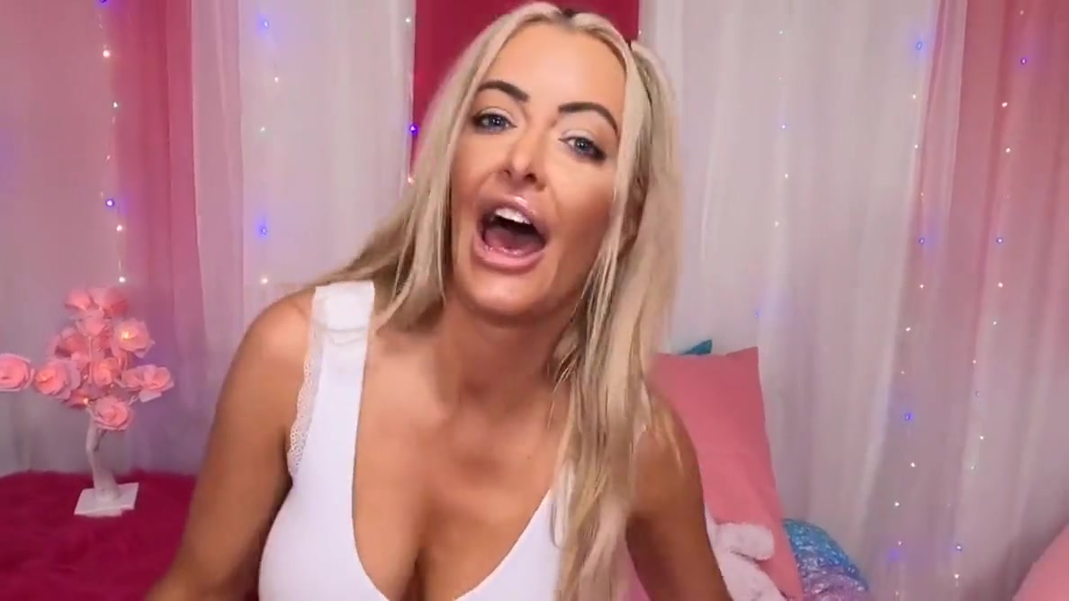 Busty Stepdaughter Blows Taboo Cock In Pov Before Sex