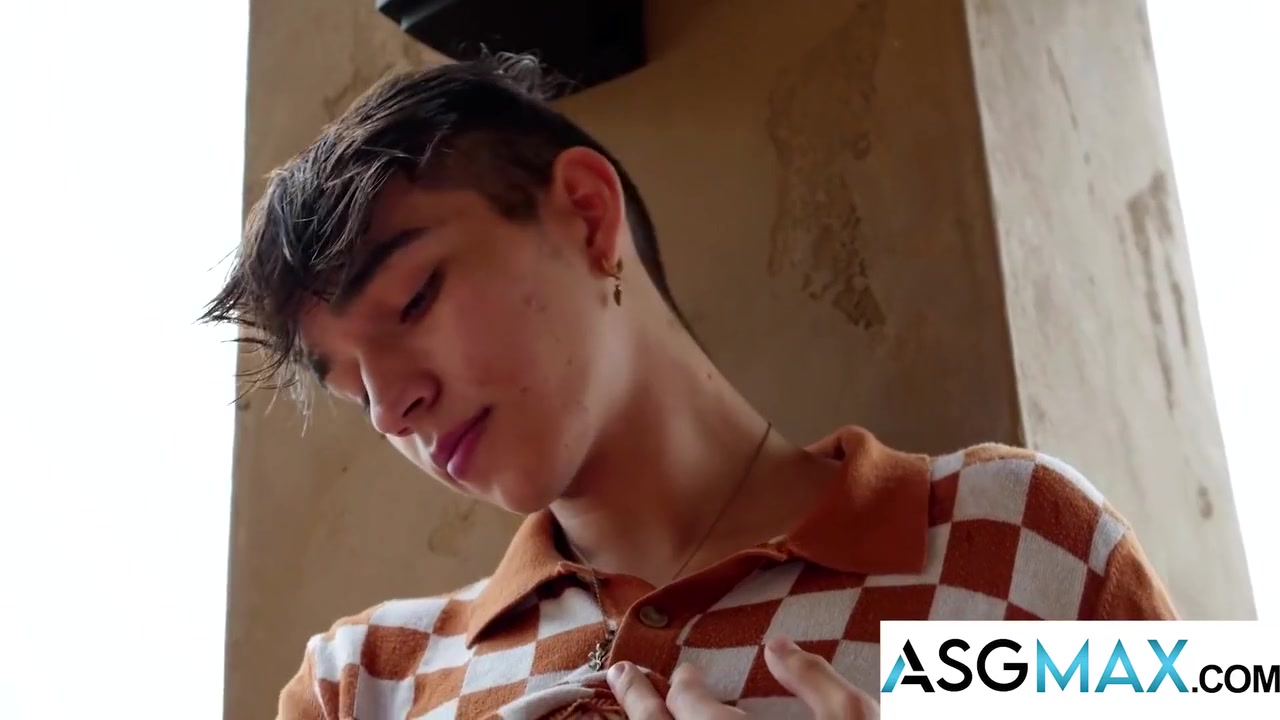 Rain Play And Sizzling Outdoor Twink Encounter With Avery Jones And Kai Locks