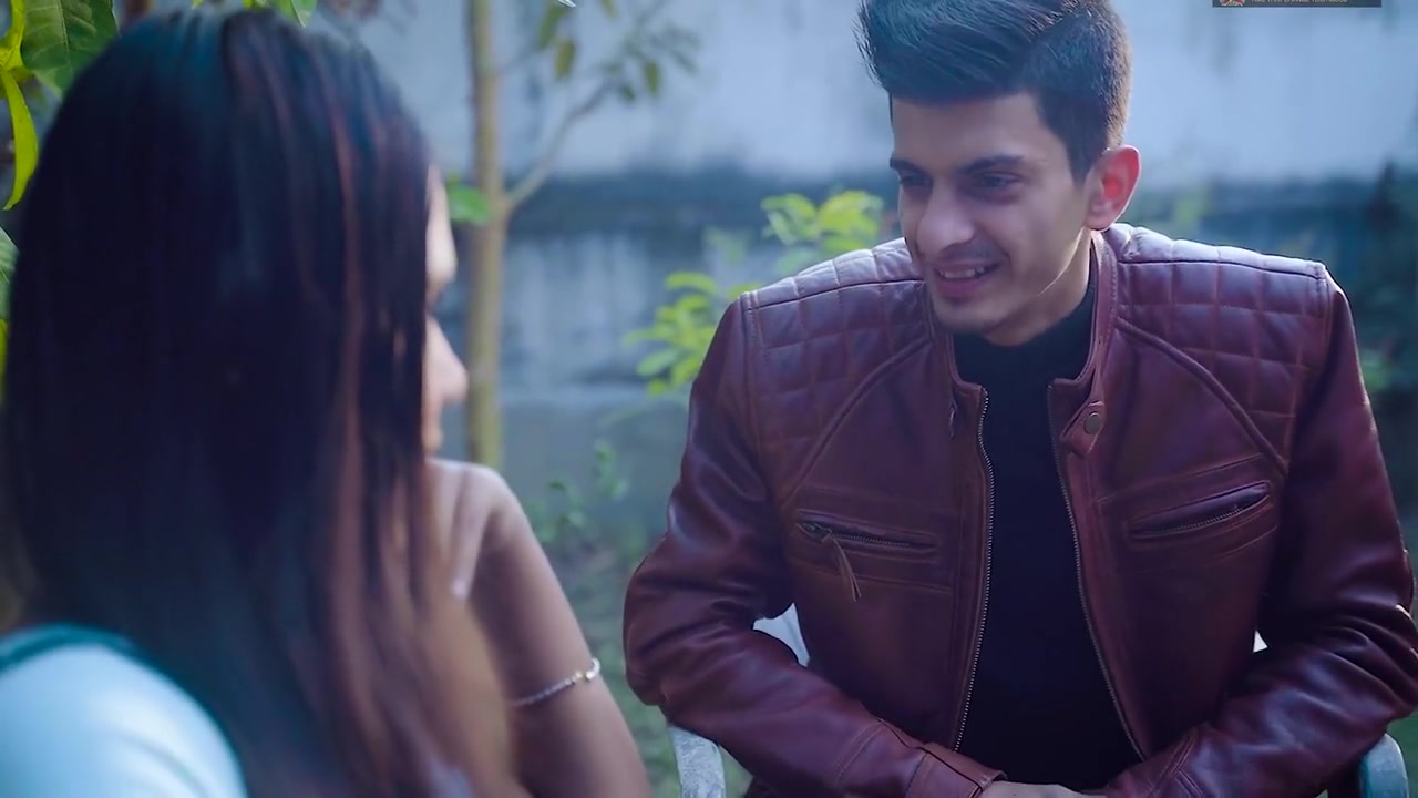 Desi Step Sister Ne Apne Bhae Ka Bada Sa Lund Muh Me Leti Hai Public Garden Me Hindi Audio