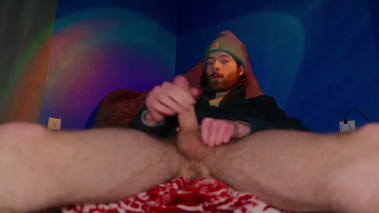 Bearded Guy Jerking Off Amateur Porn Solo Male Masturbation