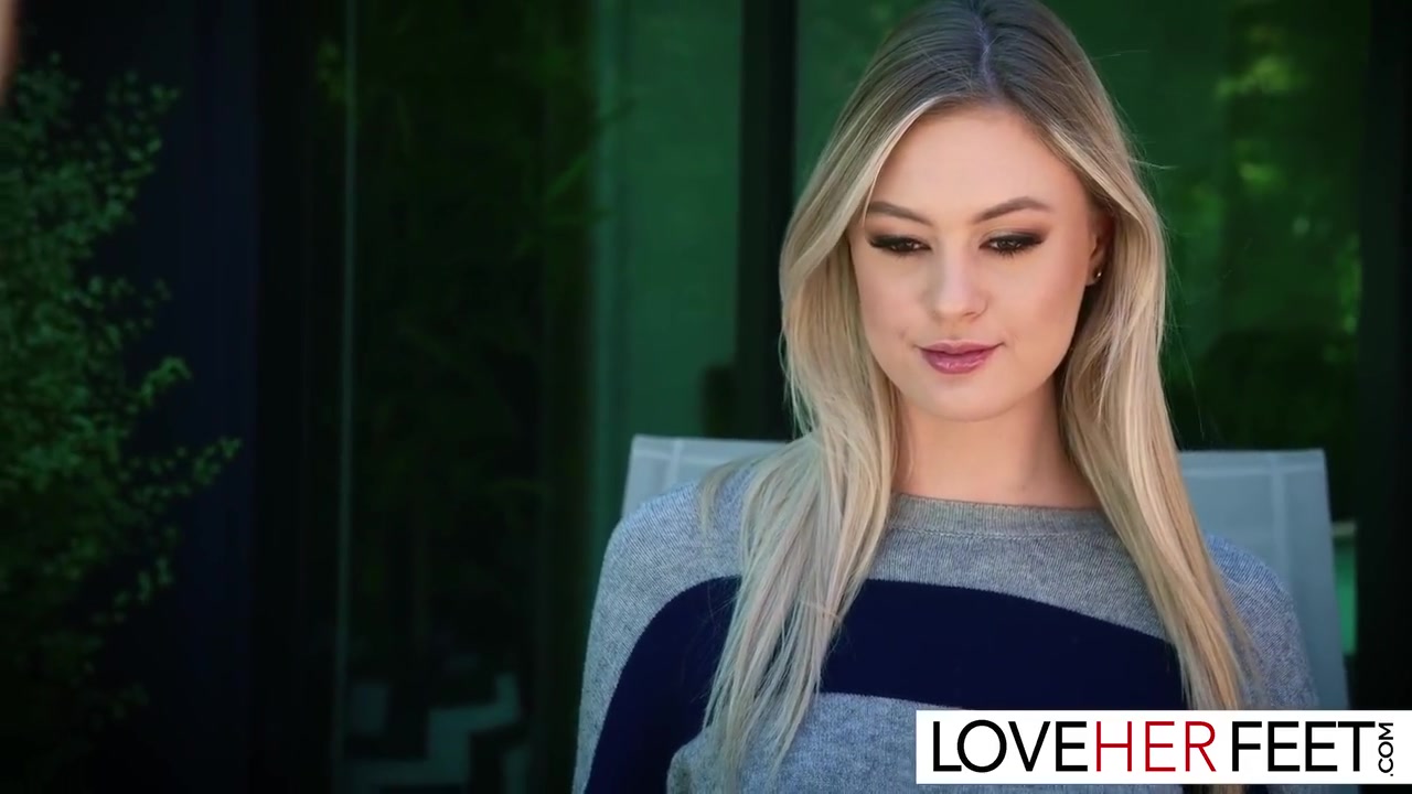 Photoshoot And Moore