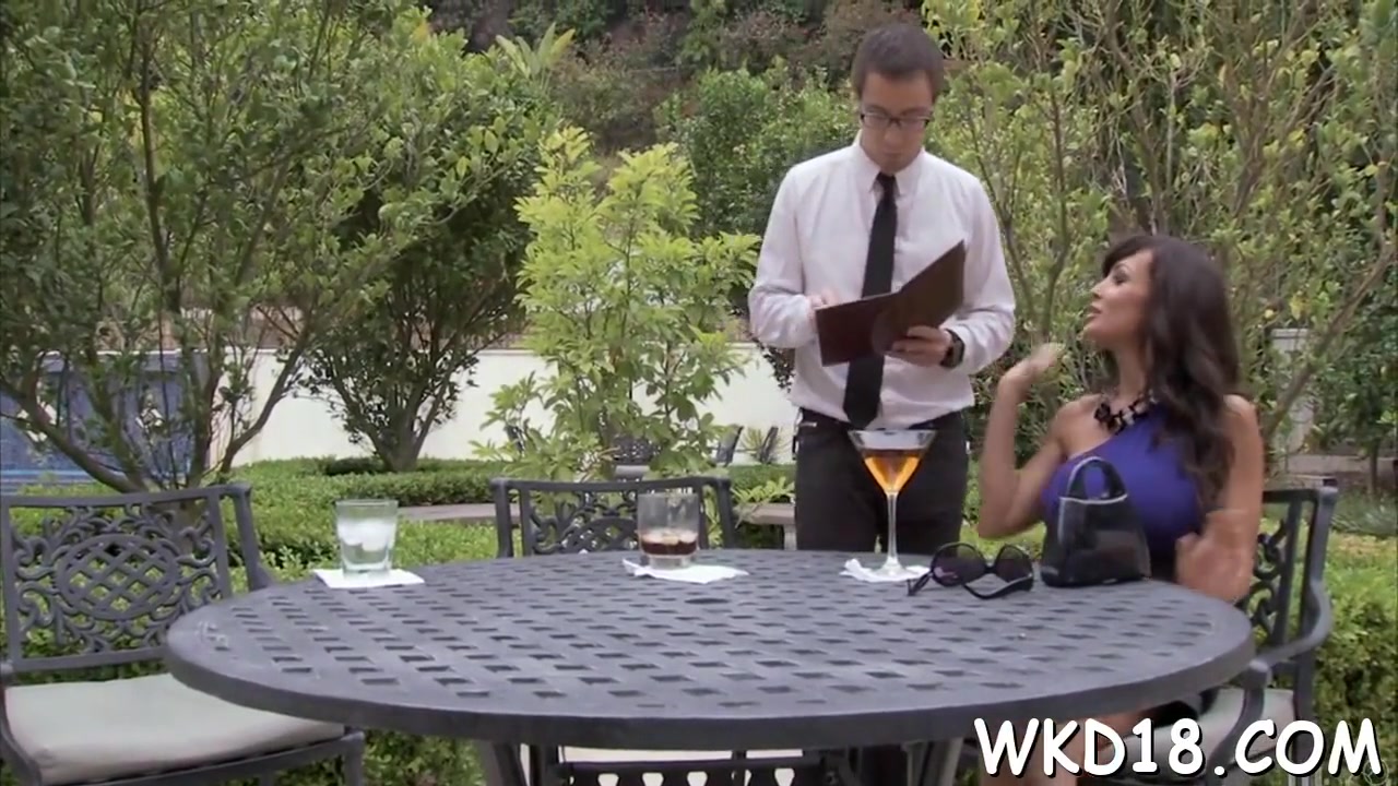 Man Drills Sex Appeal Gal
