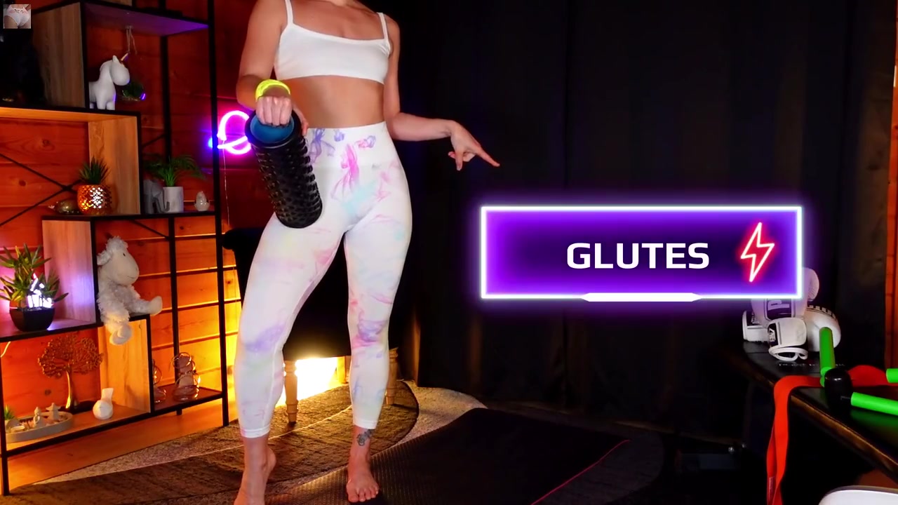 Fitgirl Massage Herself In Legging Trailer Massage Roller Session Video