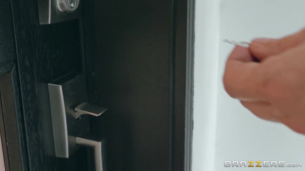 Katana Kombat & Keiran Lee in Tap Her Tactically - BRAZZERS
