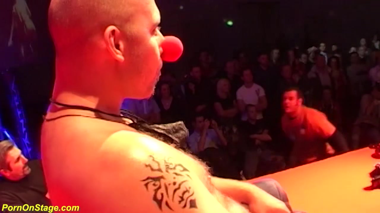 lesbian porn on public stage