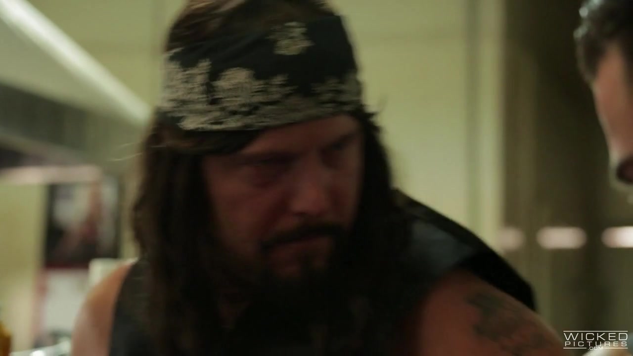 Maddy O'Reilly in Magic Mike XXXL A Hardcore Parody, Scene 2 - Wicked
