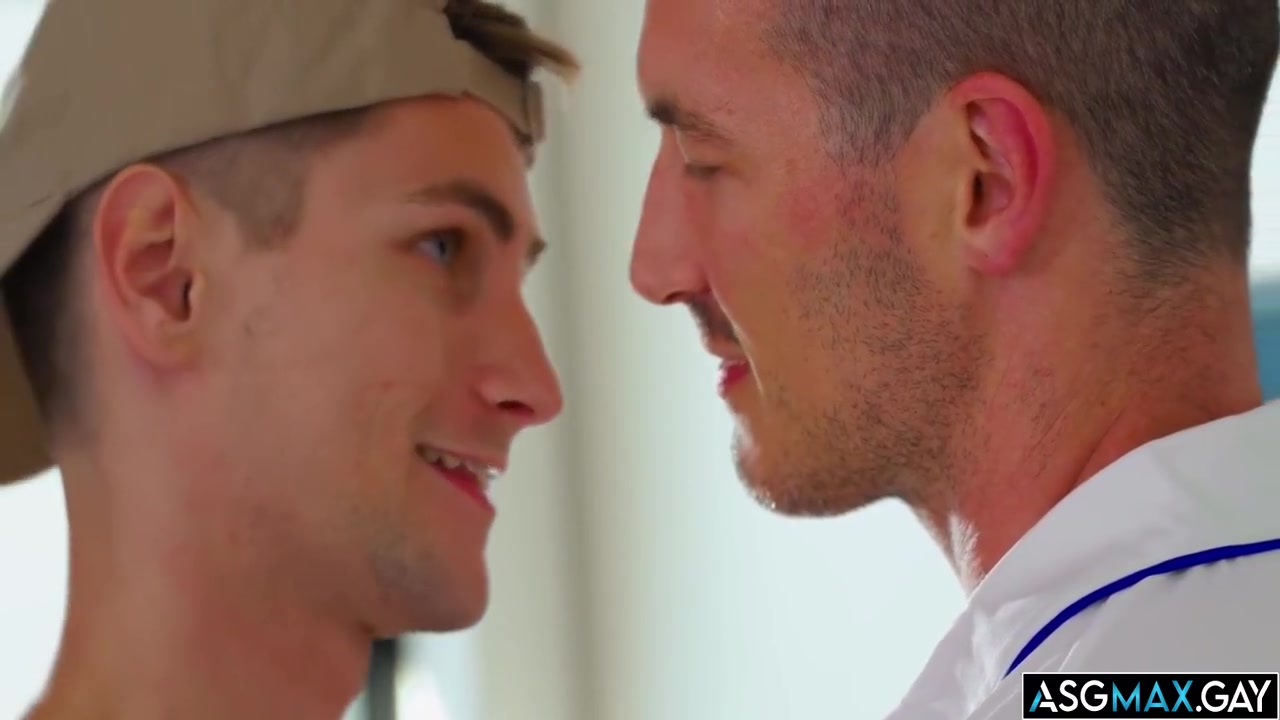 Goldenrod Boutique Resort - The Queer Place Where You Are Guaranteed To Get Laid! 6 Min - Kyle Fletcher