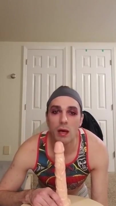 SissySlut John DeFonce Fucks His Slut Face