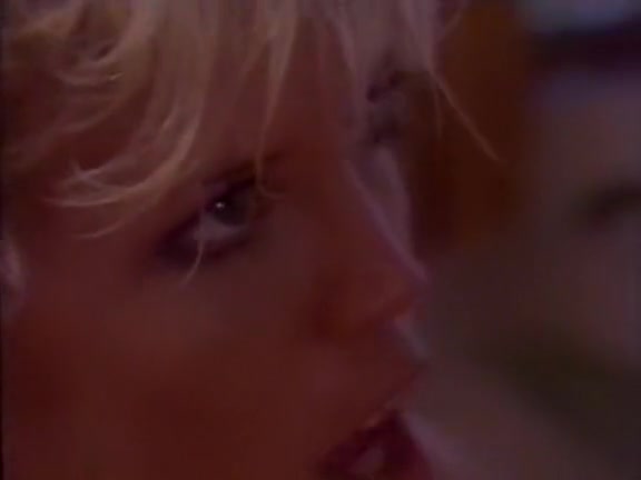 Amber Lynn, Lois Ayres, Nikki Charm in vintage fuck scene