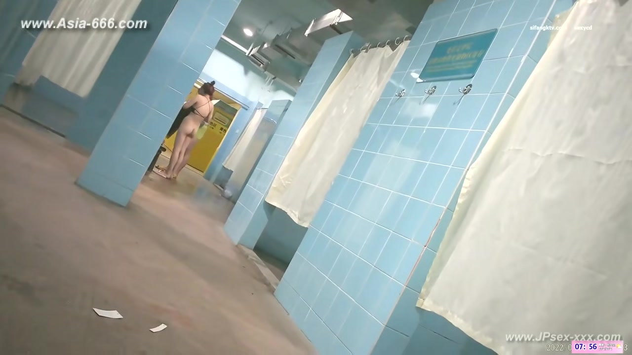 chinese public bathroom.18