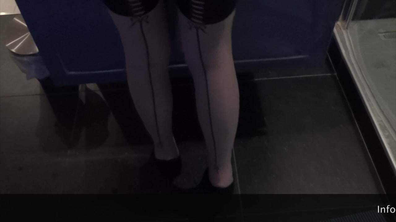 Eleghant Nylon Teasing - Sex Movies Featuring Miss Nylon - Kyra-